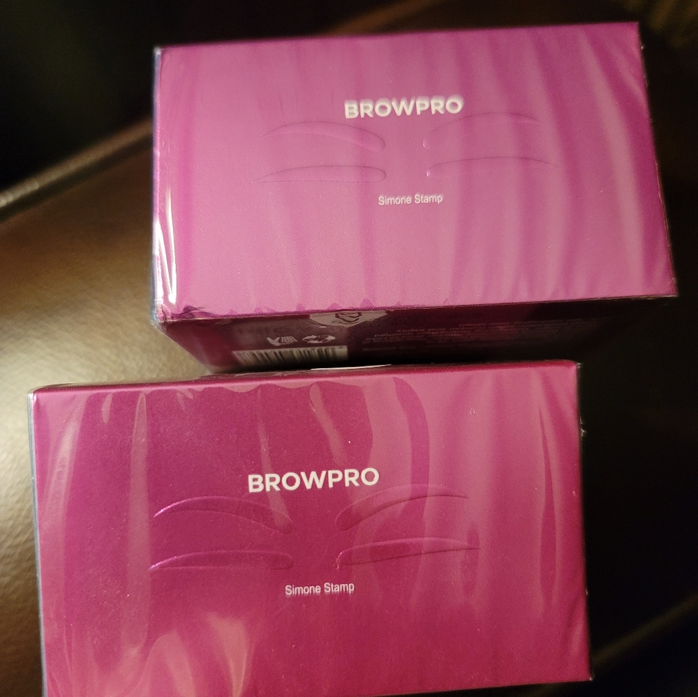 BrowPro Simone Stamp Eyebrow Powder